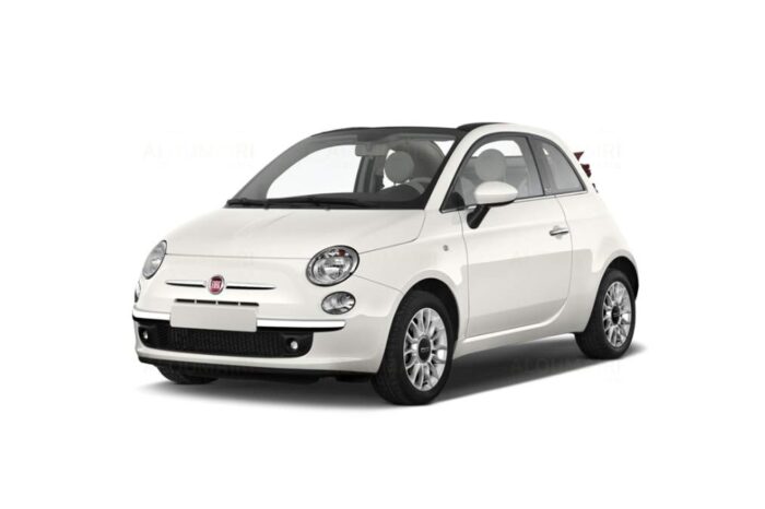 Fiat 500 Cabrio blanche décapotable en location chez Almoumairi Prestige Cars